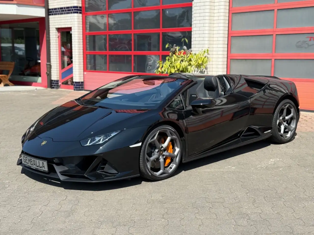 HuracánHURACAN EVO SPYDER, DEUTSCH, 1. HAND, UNFALLFREI