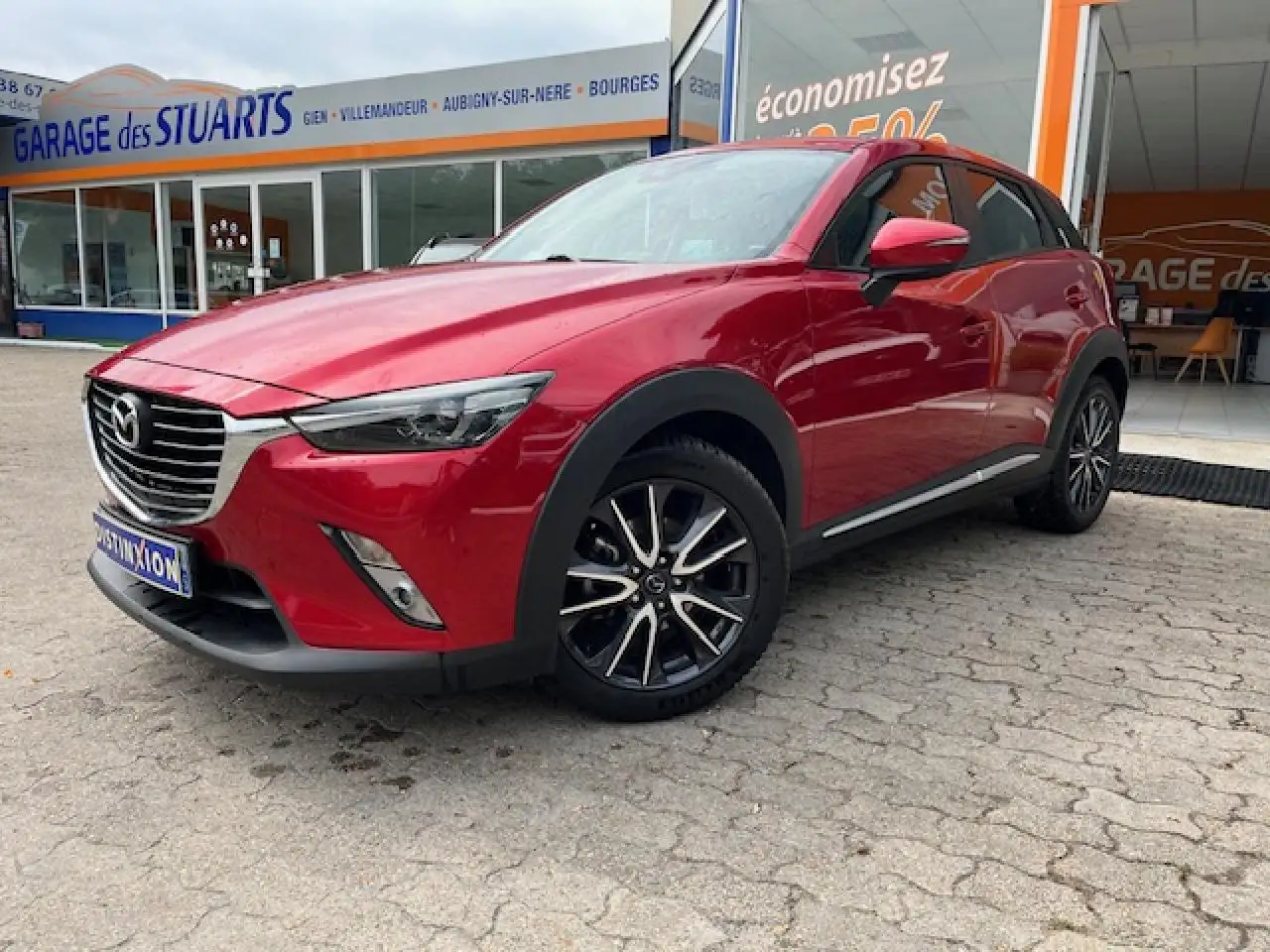 CX-32.0 Skyactiv-G - 120 - BVA  Signature