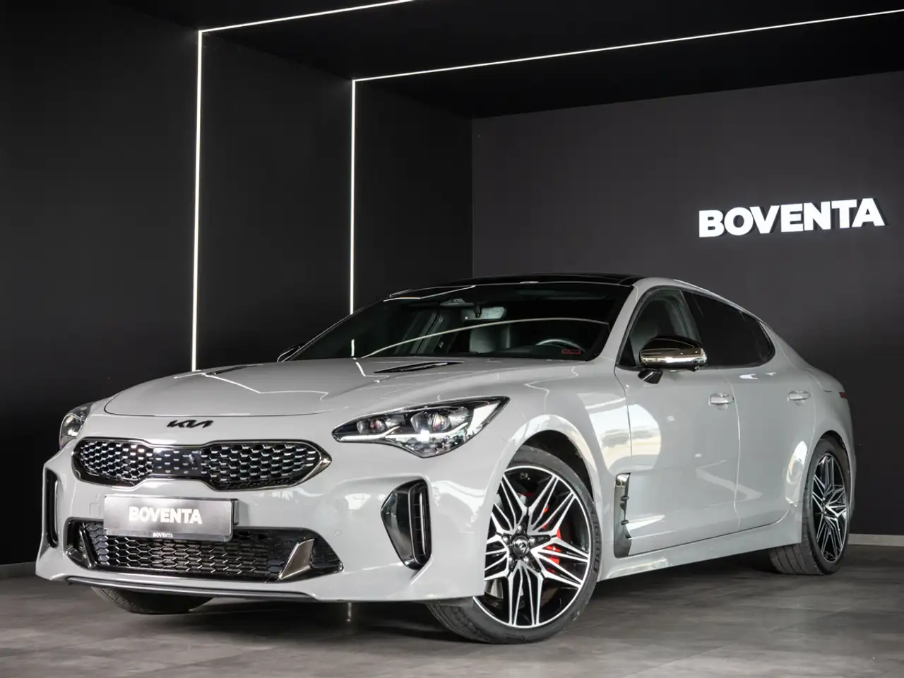StingerGT 3.3 V6 T-GDI 4WD *BASTUCK*KAMERA*SCHIEBEDACH*VO