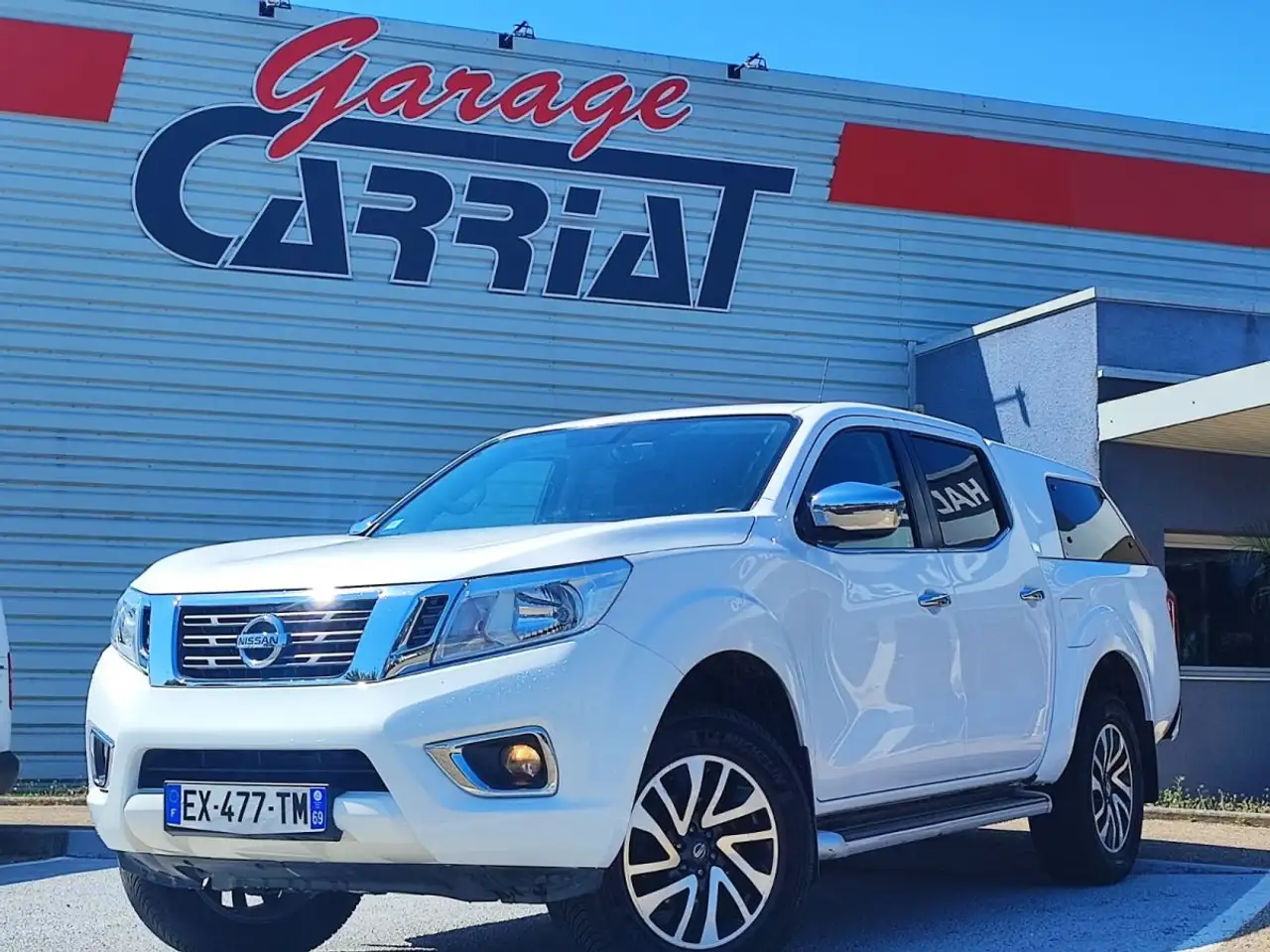 NavaraNP300 Pickup Double Cab 4X4