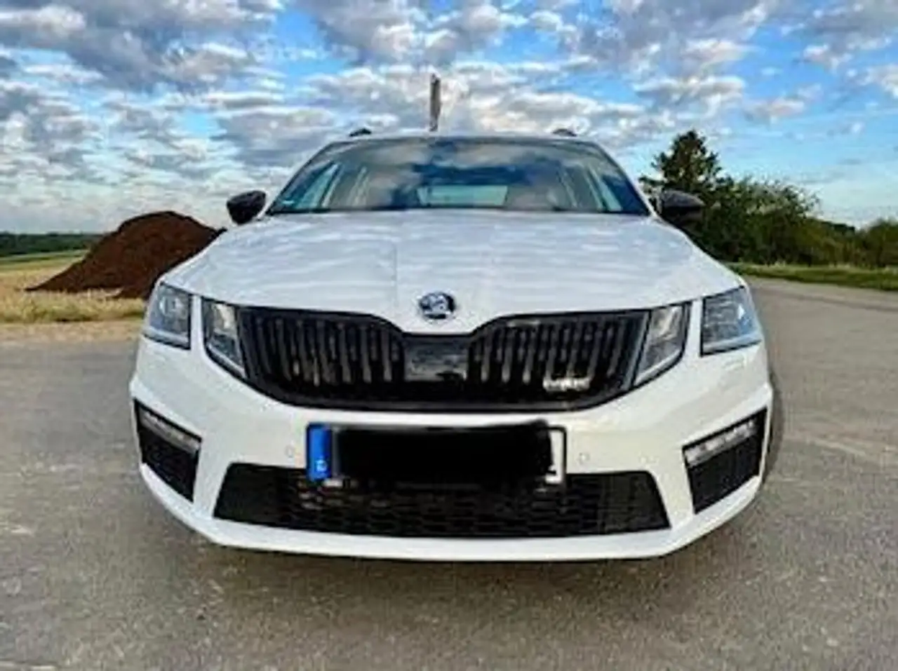 OctaviaOctavia III Combi Combi 2.0 TSI DSG RS60