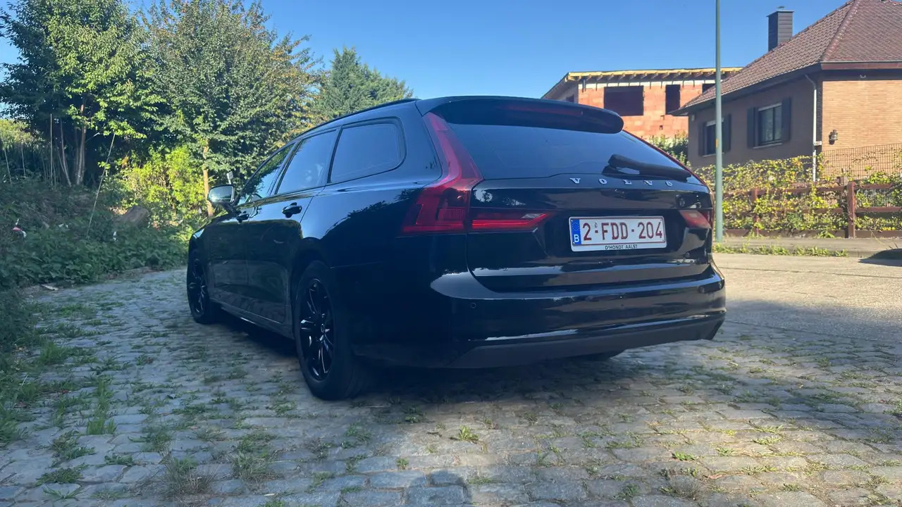 V90D3 AWD Geartronic Momentum