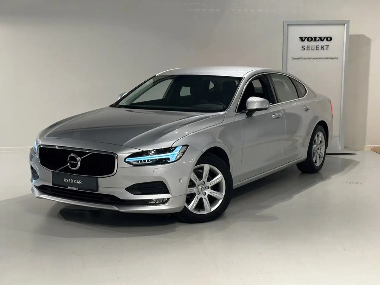 S90D3 Momentum Pro