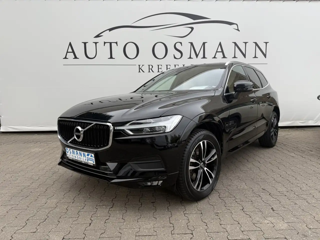 XC60B5 D AWD Geartronic Momentum Pro  DAB  ACC