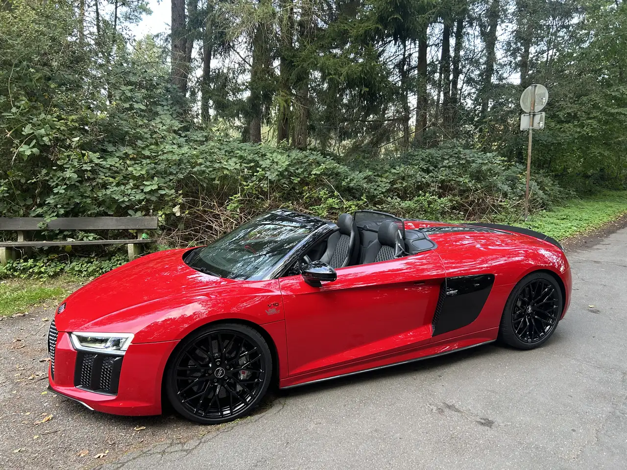 R8R8 Spyder V10 plus 5.2 FSI quattro S tronic