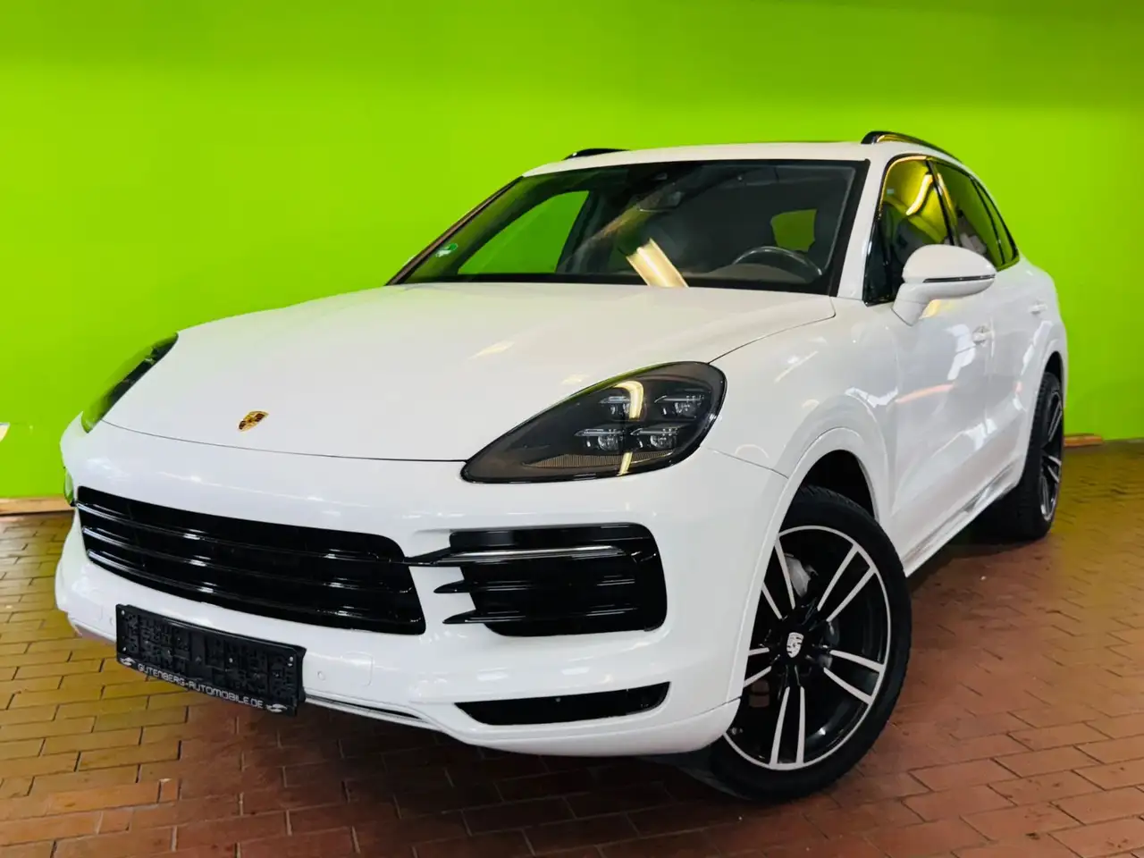 CayenneSport Panorama Sitzbelüftung Keyless App