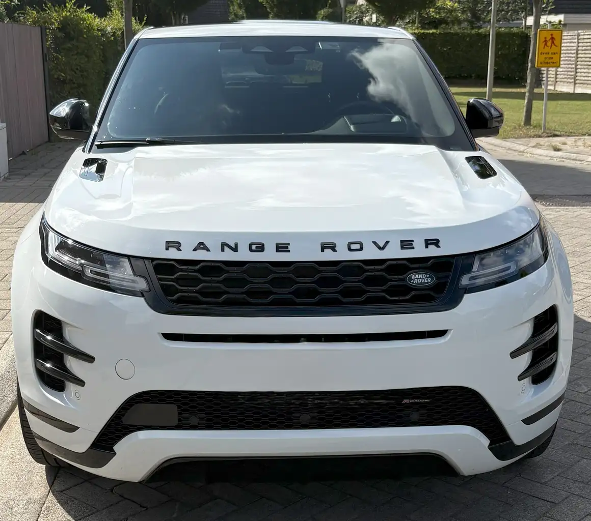 Range Rover EvoqueP300e R-Dynamic SE AWD