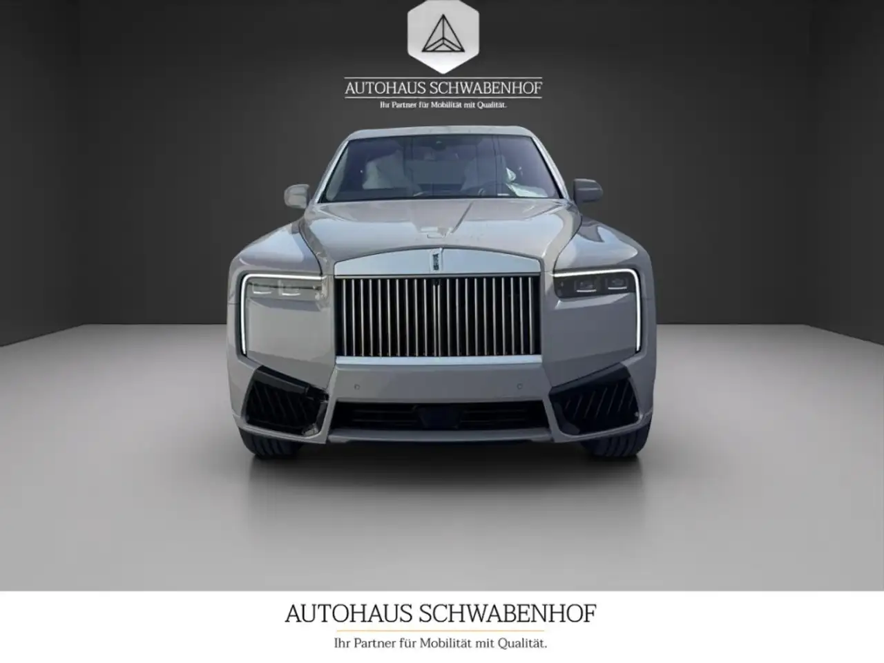 CullinanBLACK BADGE | 2025 | 4 Seats | Gucci