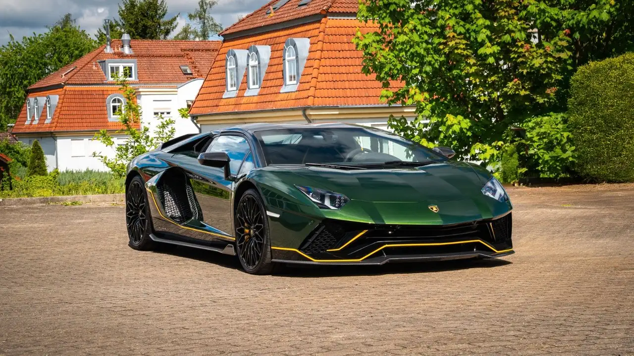 Aventadornull