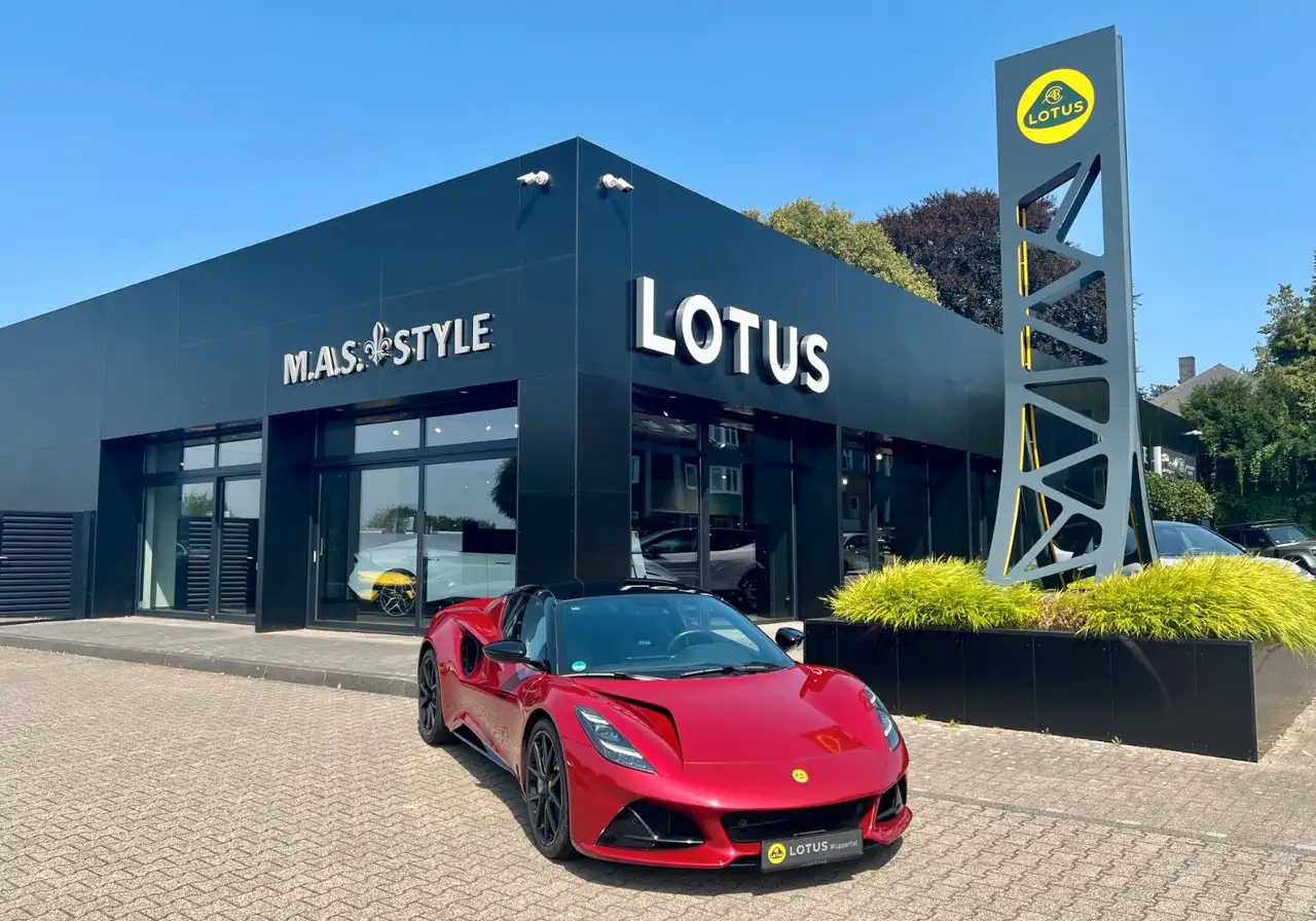 EmiraV6 First Edition Lotus Wuppertal