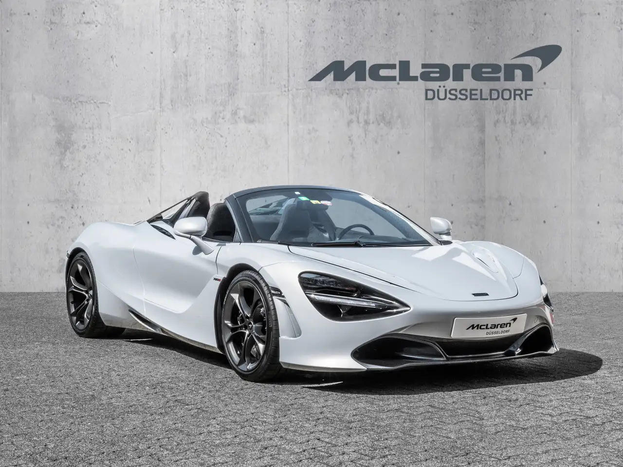 720SSpider Glacier White, Lifting System
