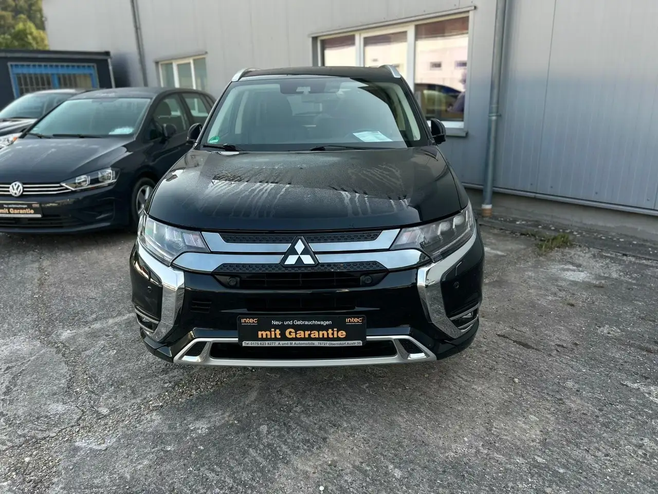 Outlander2.4PHEV Plus 4WD/Allrad Hybrid Voll-Ausstattung