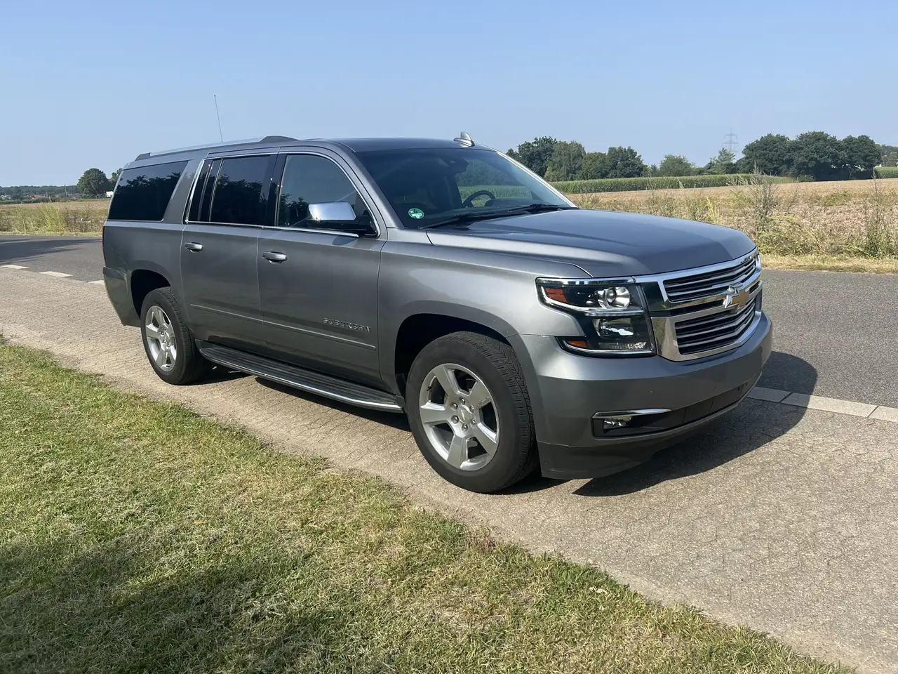 Suburban4WD Premier Magnetic Ride