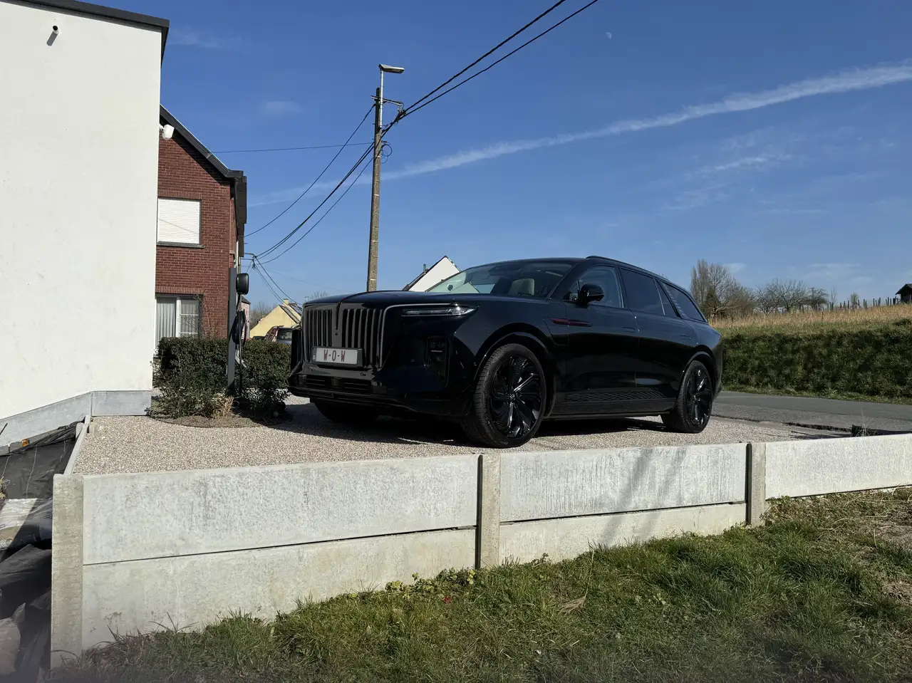 E-HS9President Long Range met black pack en PPF-folie
