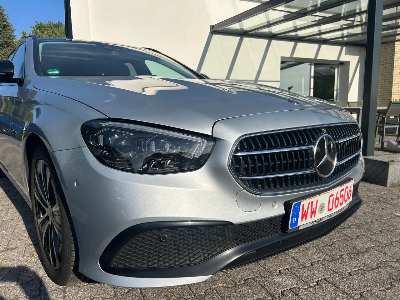 E 300E 300 de (213.216) AVANTGARDE PANO BURMESTER 360