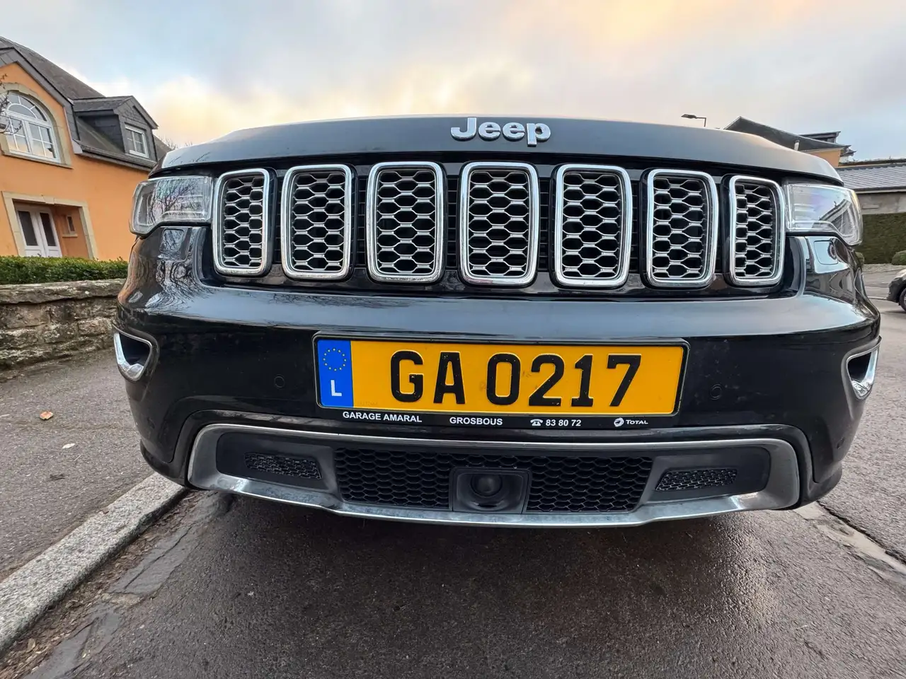 Grand CherokeeOVERLAND 3.0  MJET 250