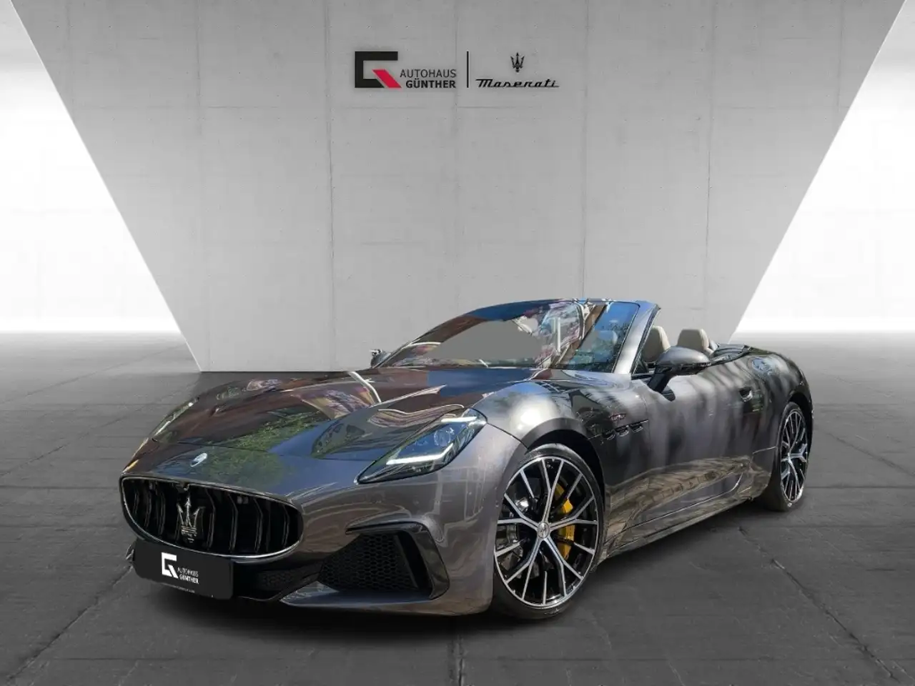 GranCabrioTROFEO MY25 5 Jahre Garantie FUORISERIE/Carbon