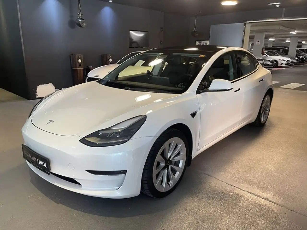 Model 3Long Range Dual