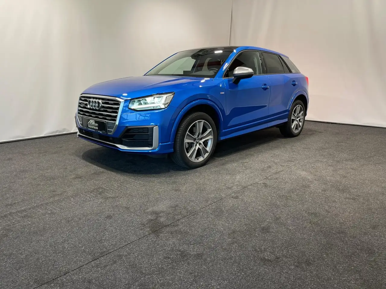 Q2190PSTDI quattro S line Navi LED Pano