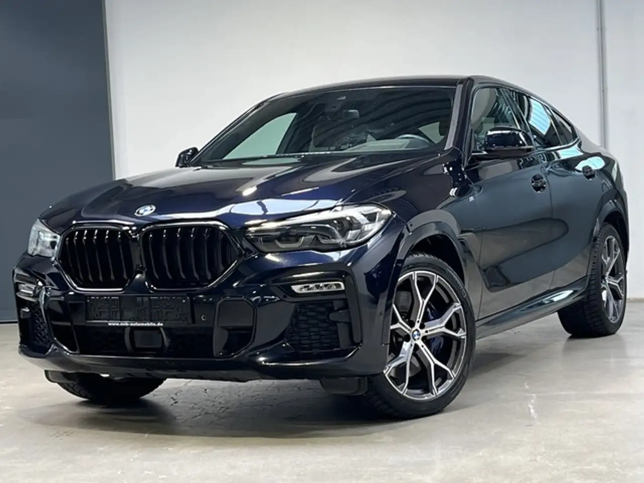 X6M-Sportpaket Komfortzugang AHK
