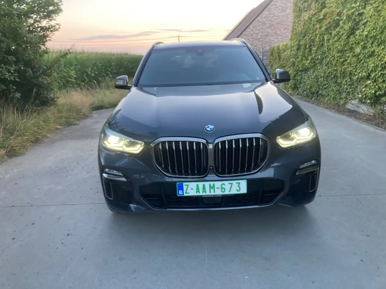 X5 MX5 M50d