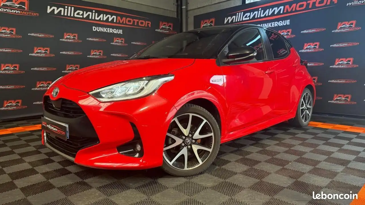YarisPREMIERE Hybrid 116h e-CVT GARANTIE 6 MOIS