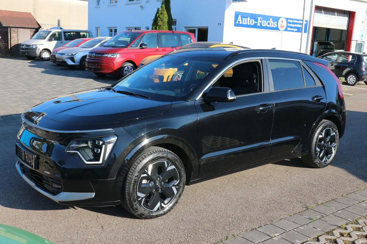 Niroe-Niro Vision 150kW 64kWh Kamera LED ACC
