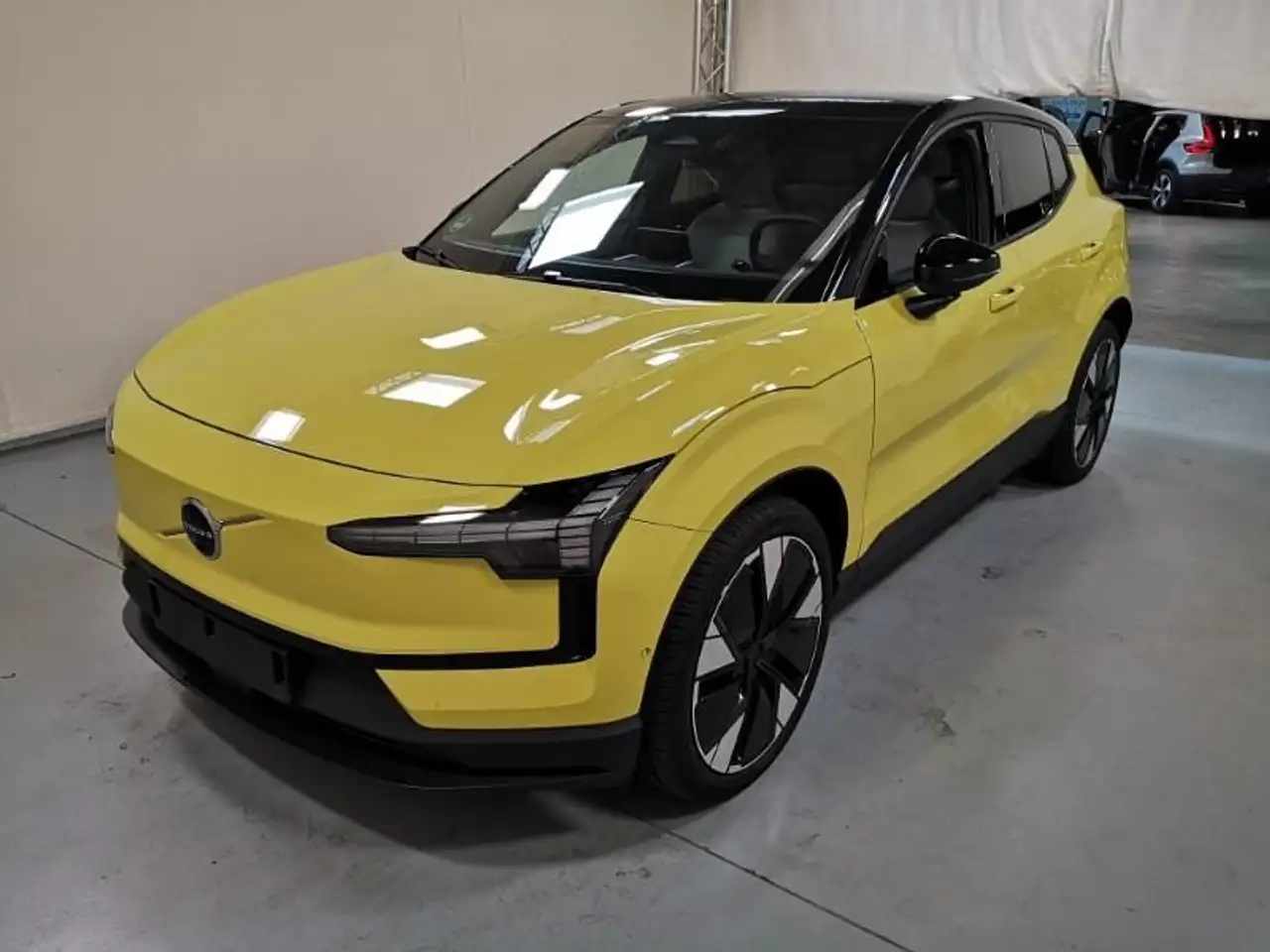 EX30Ultra AWD Performance Pure Electric