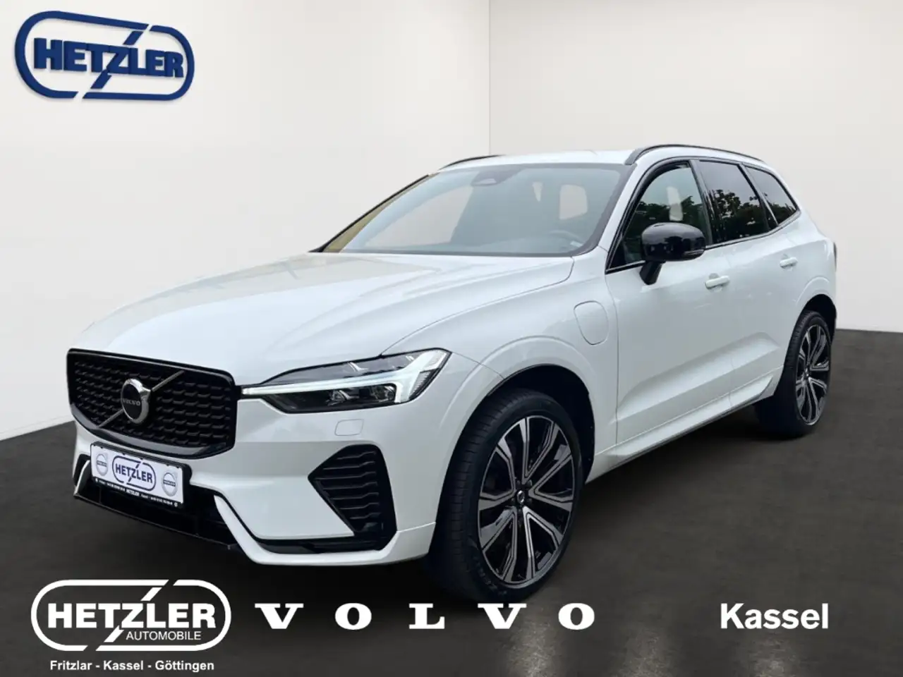 XC60R Design Recharge Plug-In Hybrid AWD T8 Twin Engin