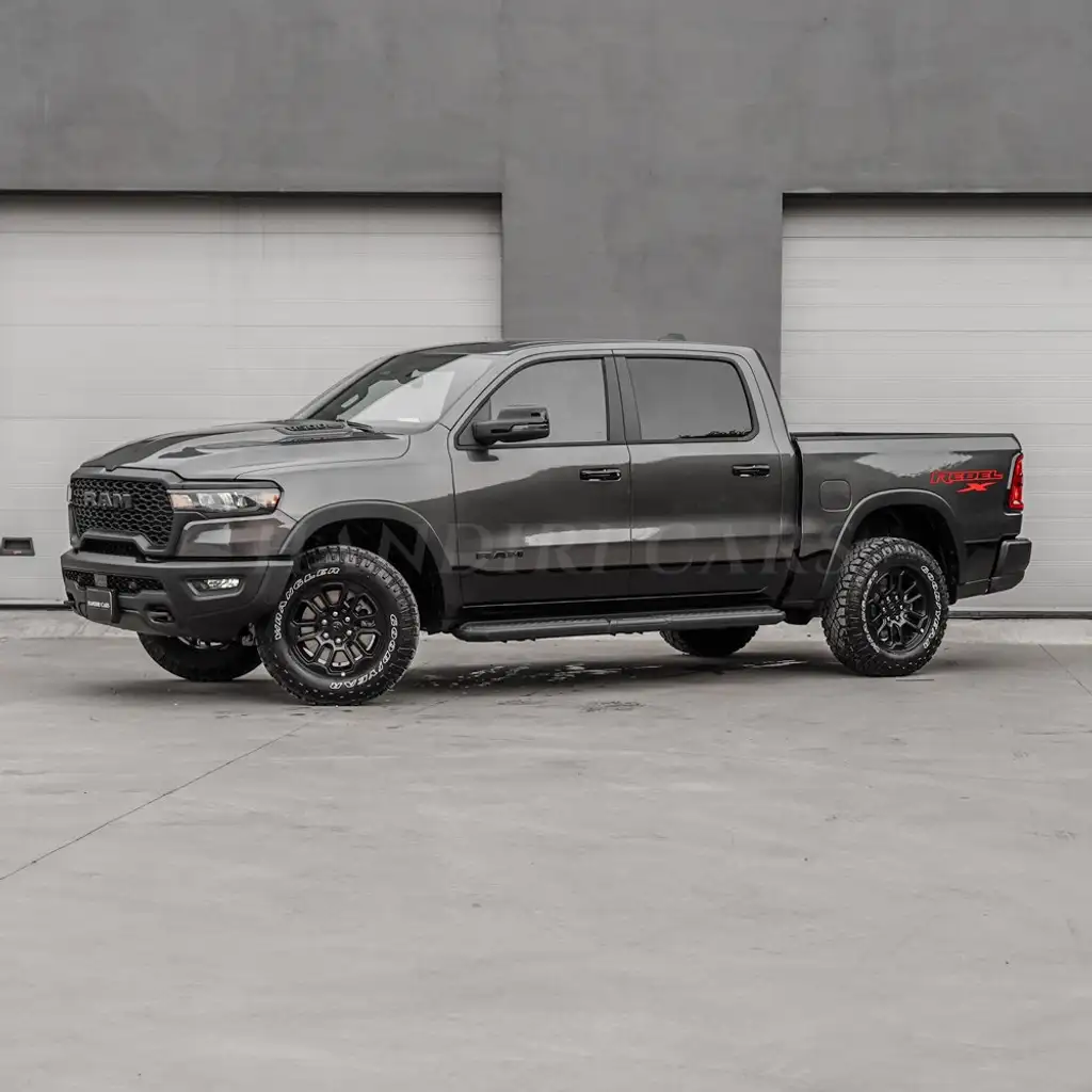 RAM2025 Rebel X Granite W/ FLOOR SHIFTER € 62500