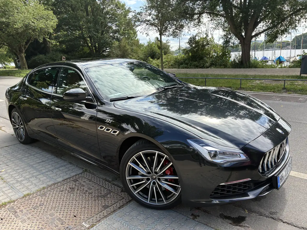 QuattroporteGT, MwSt, 8fach bereift, Facelift, Carbon, SSD etc