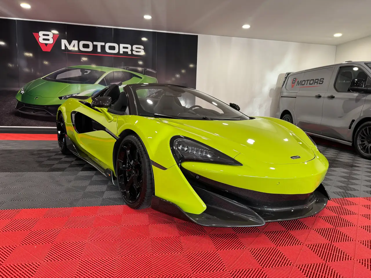 600LTMcLaren 600LT Spider V8 3.8 600 ch