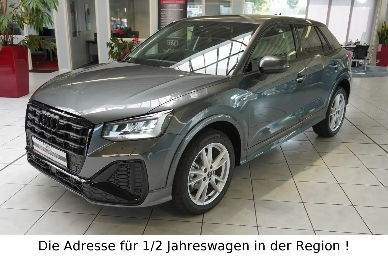 Q2S-Line35 TFSI S-TronicACC*OPTIKPAKET*FACELIFT