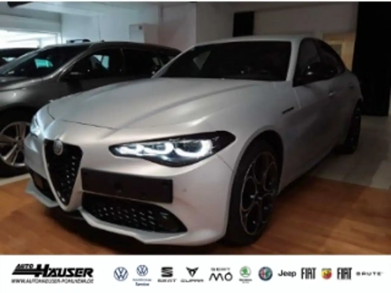 GiuliaCompetizione Q4 2.0 Turbo HARMAN-KARDON MEMORY NAV