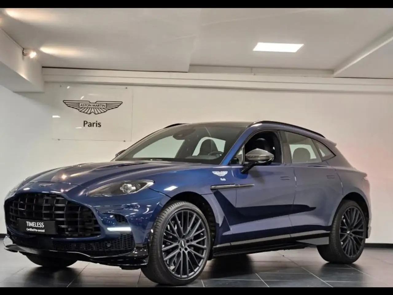 DBX4.0 V8 biturbo 707ch BVA9