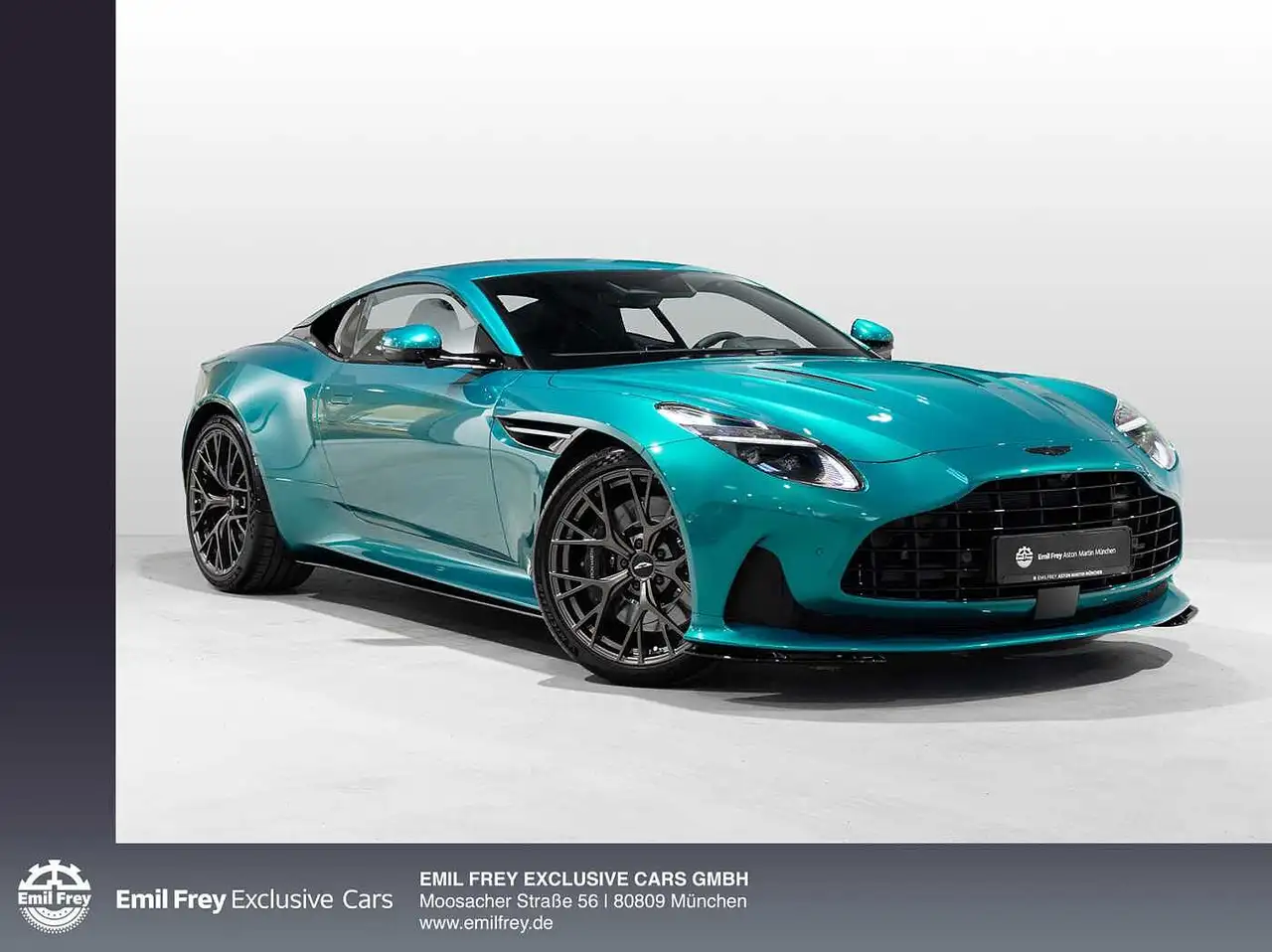 DB12Coupe Podium Green