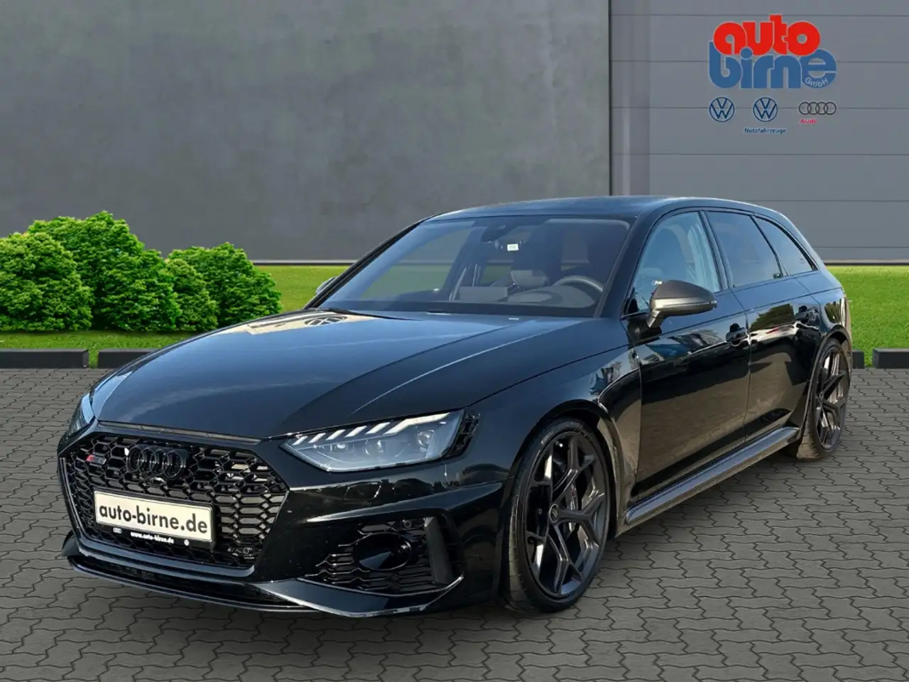 RS4Avant EDITION 25 YEARS (96 von 250) 300 km/h HUD B