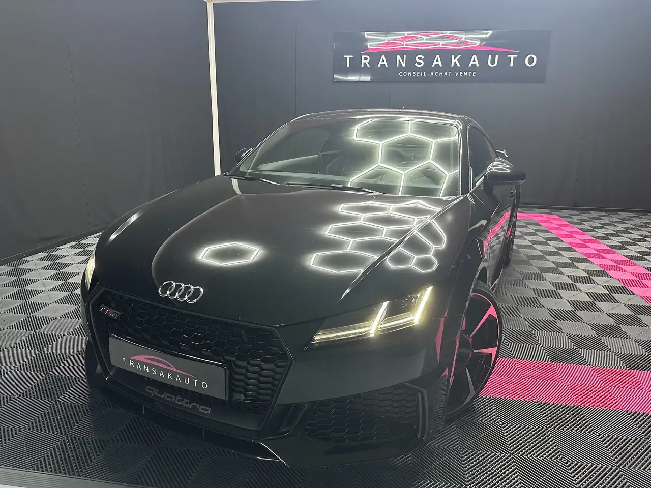 TT RSTTRS Coupe 2.5 TFSI Quattro TTRS S tronic