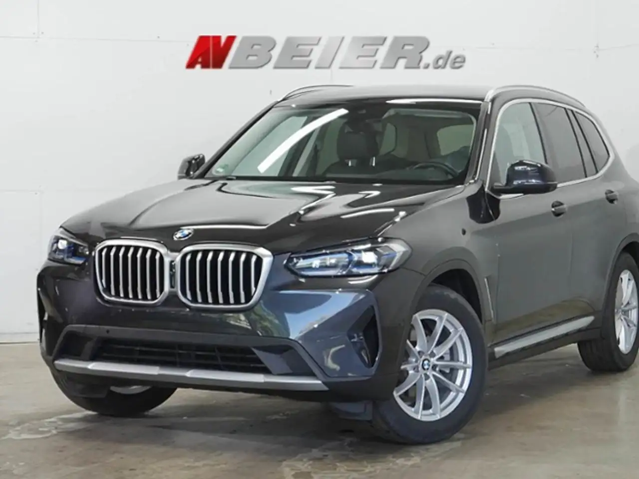 X3xDrive AHK Laser HeadUp HiFi Sportsitz ToT-Winkel