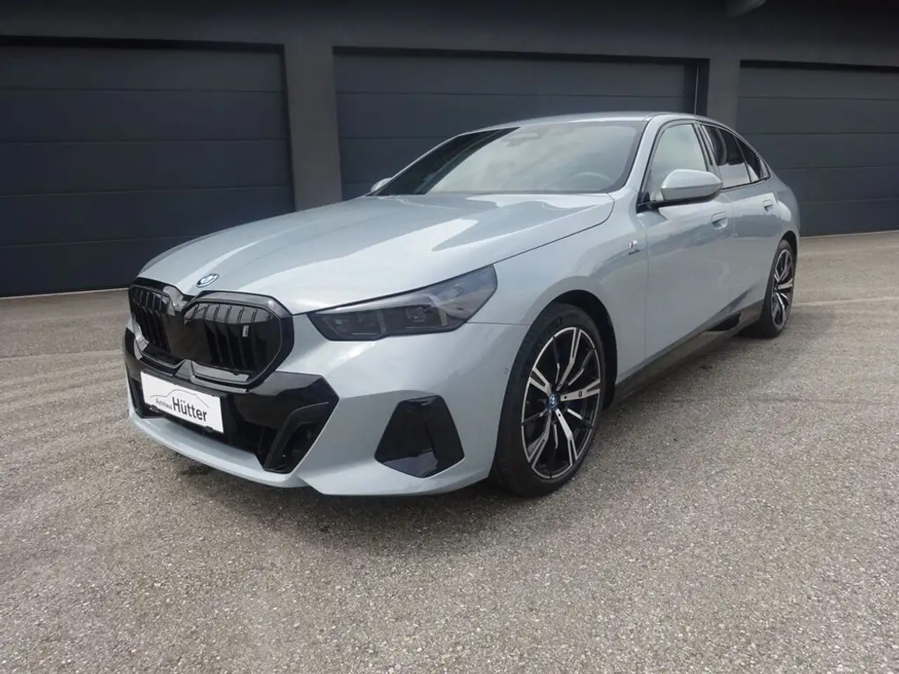i5ALLRAD MSport Pro AHK ACC Keyl. HuD RESERVIERT