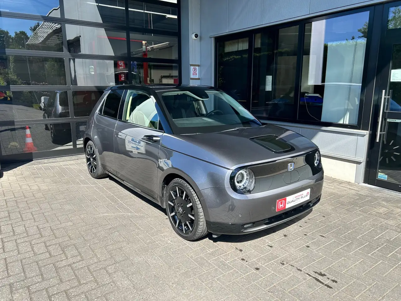 e35.5 kWh Advance 16" -€3000 SUMMER DEAL
