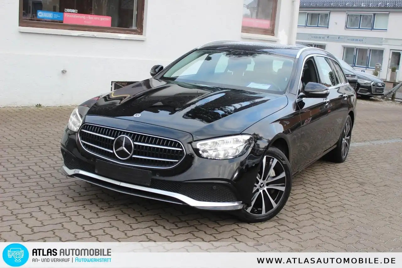 E 300de 4Matic Mod.2022. AVANTGARDE LED=AMBIENT
