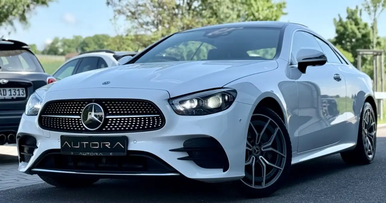 E 300d Coupe 4Matic AMG|PANO|SITZLÜFT|360°|JS|