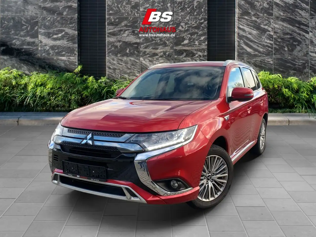 Outlander2.4 4WD Plug-In Hybrid Spirit 15x VORHANDEN
