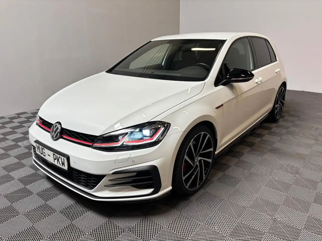 GolfVII Lim. GTI Performance*VirtualCo-Kamera*