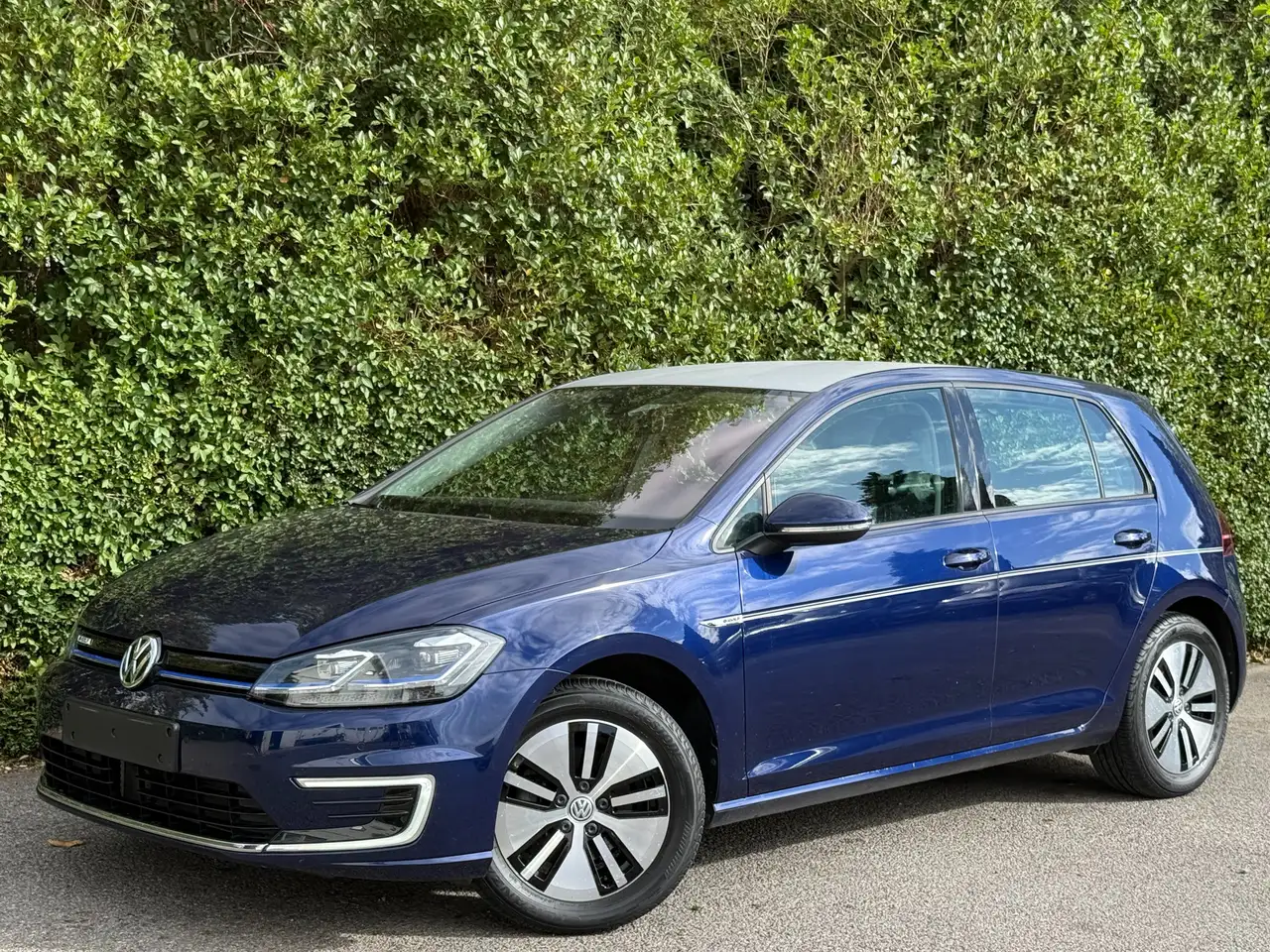 e-Golfe-Golf 35.8kWh+NAVI+CAMERA+AIRCO+CARNET+JANTES