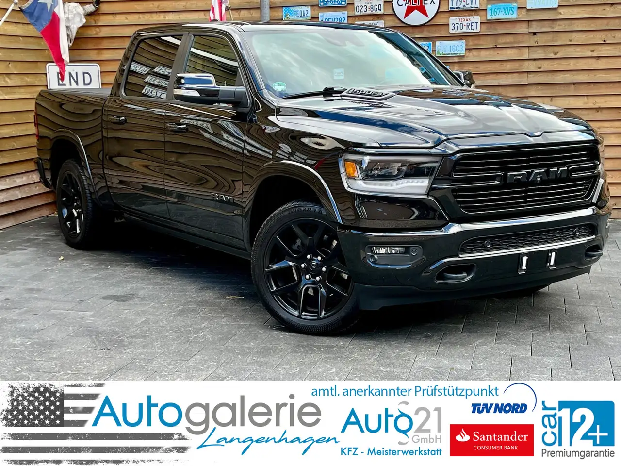 RAM1500 Laramie 5,7L ACC Pano LPG AHK 4x4
