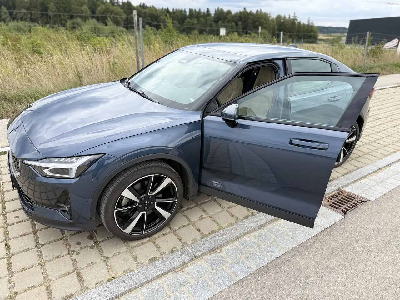 2Polestar 2 Long Range | 408 PS | Nappa-Leder