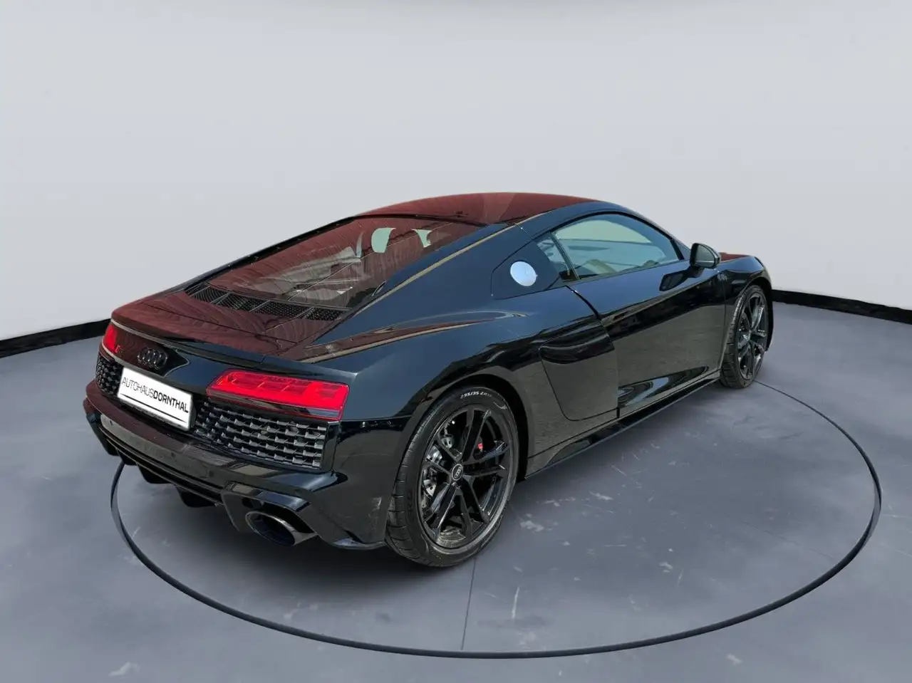 R8Coupe 5.2 FSI RWD/PERFORMANCE/BLACK-RED
