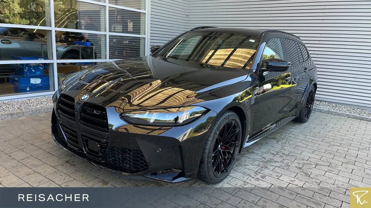 M3Competition mit M xDrive Touring DAB Radio